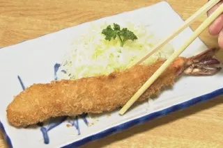 見応え＆食べ応え抜群のエビフライ！「まるは食堂」の隠れた名物メニューもご紹介