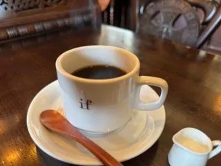 飛騨高山の隠れ家的な名店！穏やかな時間と心地よいジャズが流れる「if珈琲店」