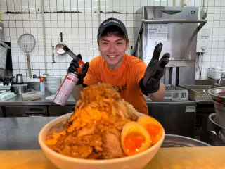 ラーメン数珠つなぎ第一弾！二郎系初心者にも優しい人気店「笑顔の為に」