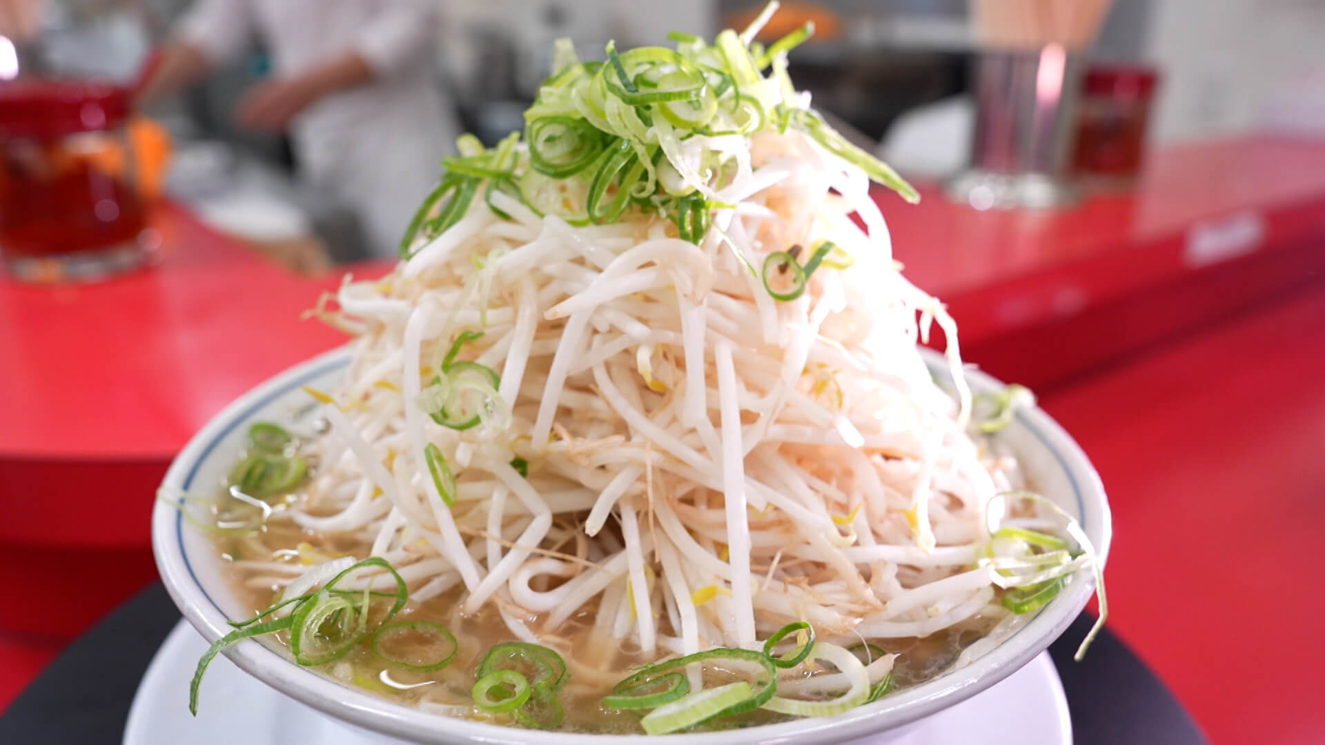 1日で約500杯売れる！？「ラーメン福」の製麵工場に初潜入！中京大生に愛される激安居酒屋も