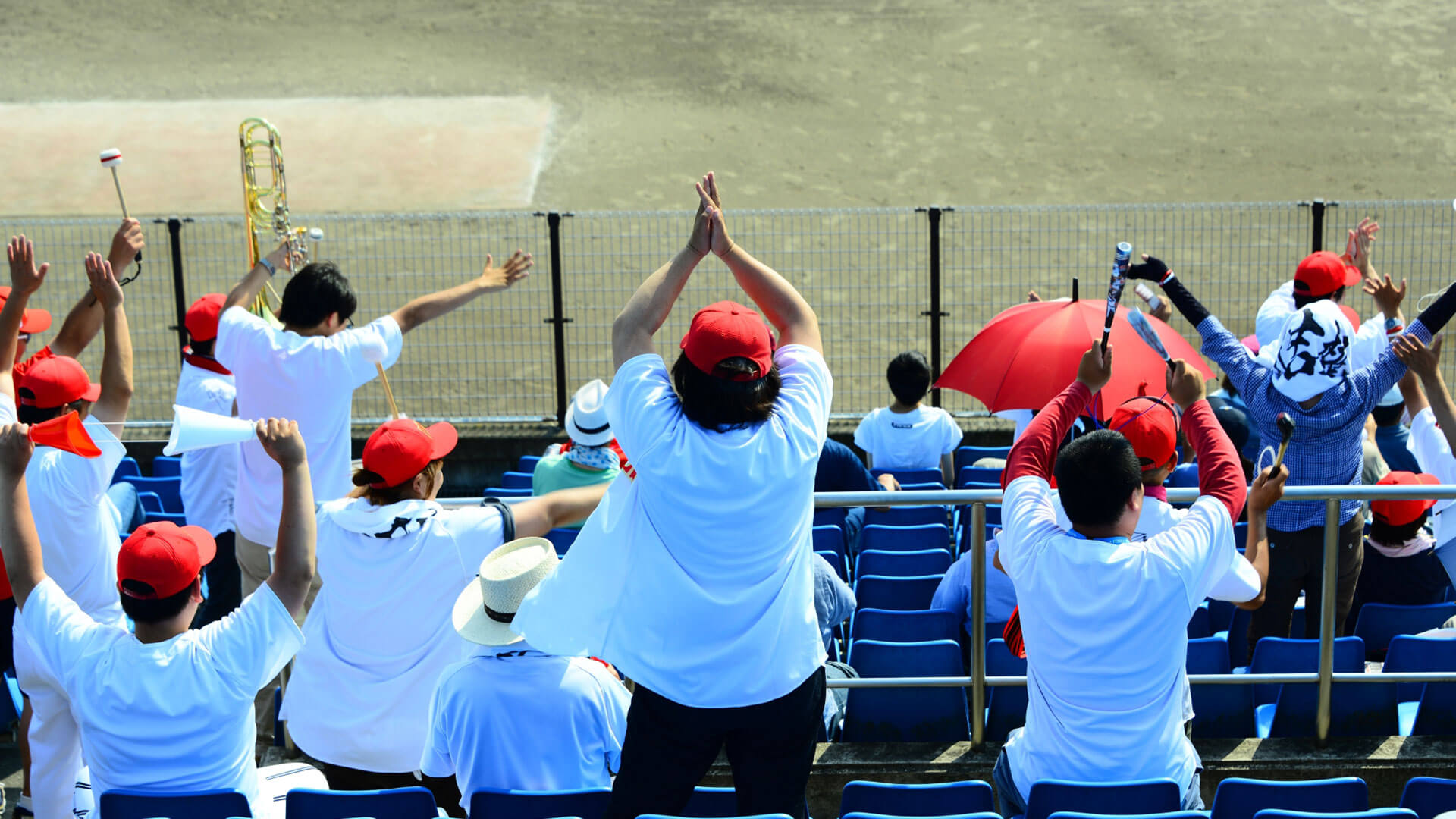 キャンプイン！ドラゴンズファンもエールを送るカープ長野久義選手の野球意地道