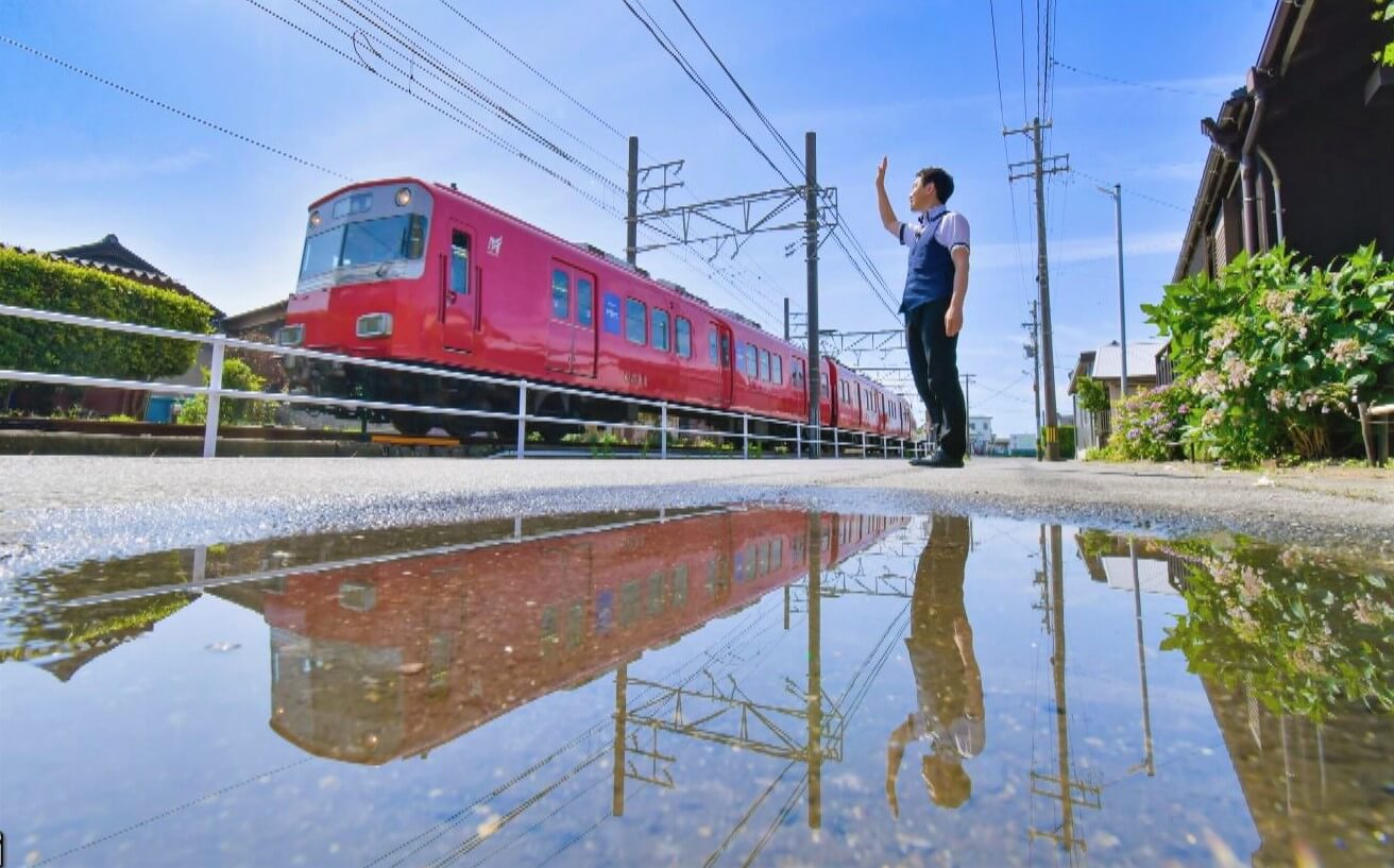 雨上がりがチャンス！？水たまりに反射する「リフレクション写真」が絶景すぎる！