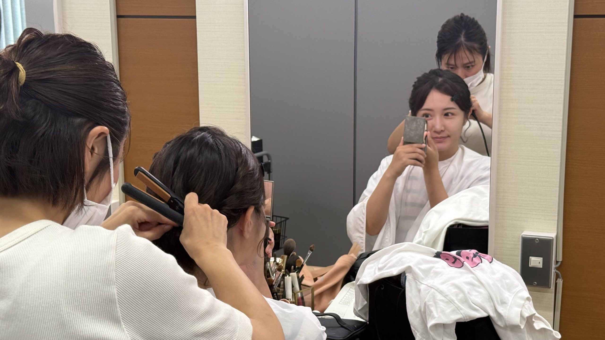 【特別座談会】テレビ局ヘアメイクが明かす舞台裏と仕事のリアル