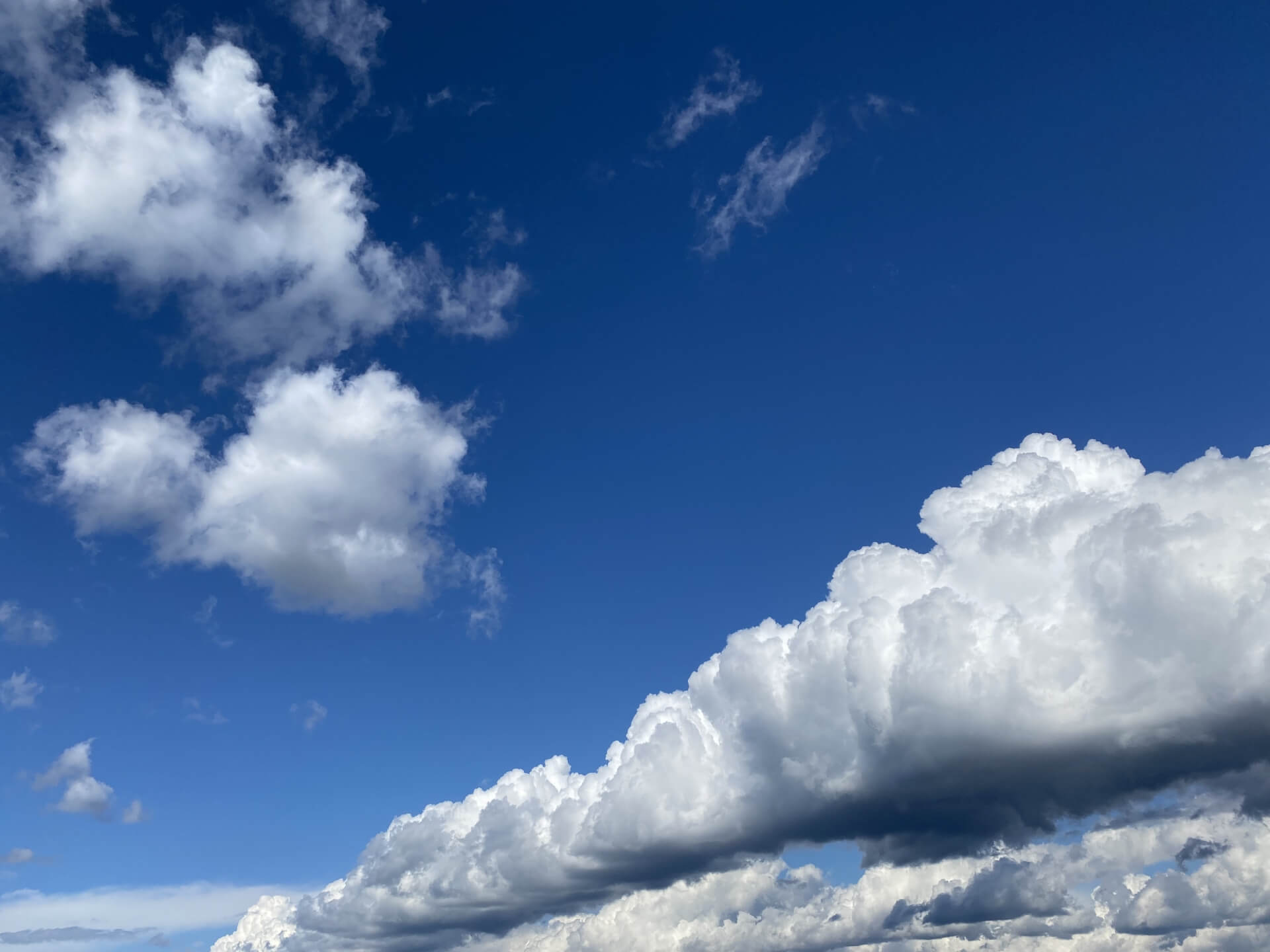 CBCテレビ：画像『写真AC』より「晴天の空」