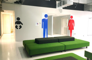 女性用トイレの行列は解消されるのか？国が協議会をスタート、対策に本腰