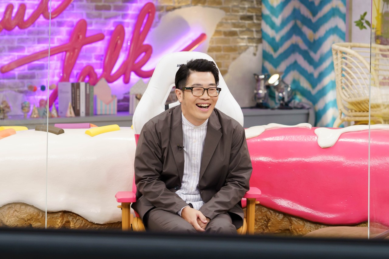 ドランクドラゴン鈴木拓 鷲見アナに直言 高飛車なイメージ絶対直すべき 独自性が凄すぎる ヤンキー理論 とは Cbc Magazine Cbcマガジン