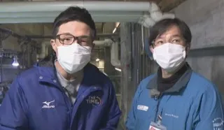 CBC若狭アナが水場に入って悪戦苦闘！『THE TIME,』で水族館の大掃除を中継！