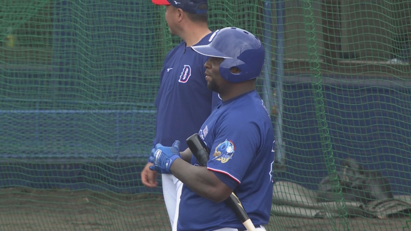 151キロ剛速球！中日アブレウが圧巻デビュー、サノーも快音 新外国人コンビが沖縄キャンプで存在感