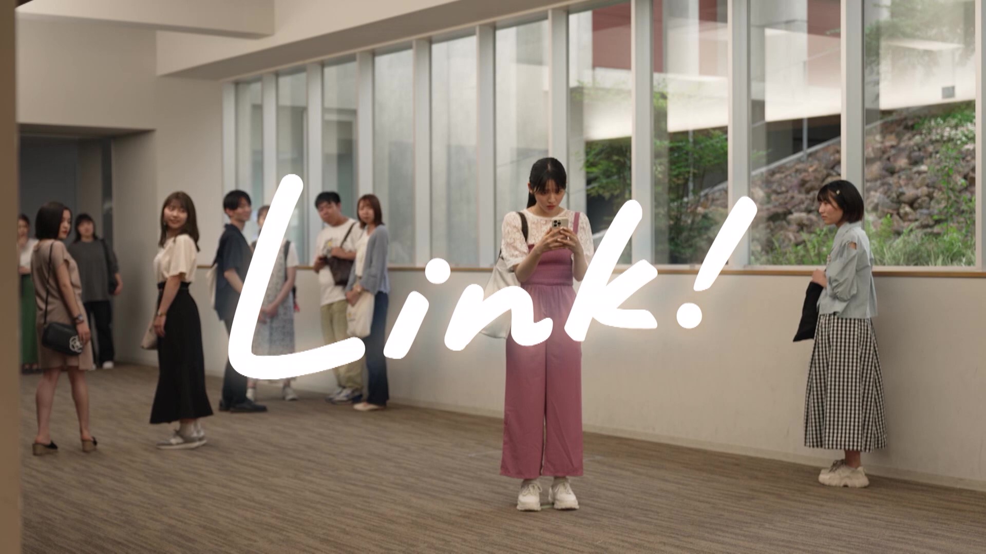 ショートドラマ「Ｌｉｎｋ！」第１話/鎮西寿々歌、ゆうたろう ら出演の時空を超えた青春ストーリー！