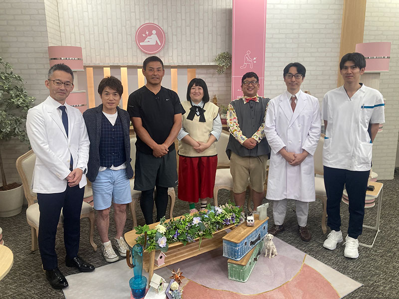 まるっと1時間「ひざ」だけをテーマに語りつくす“ひざエティ”番組!