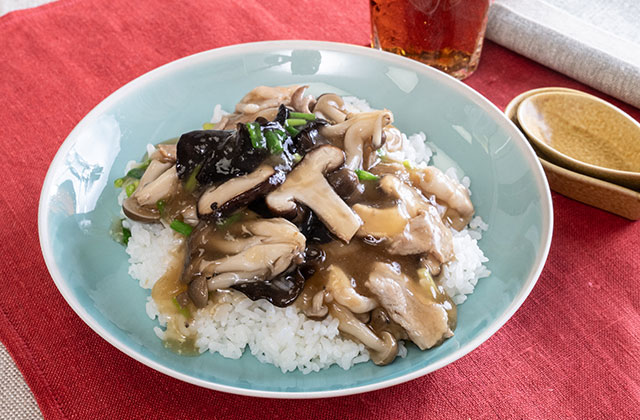 きのこの中華丼