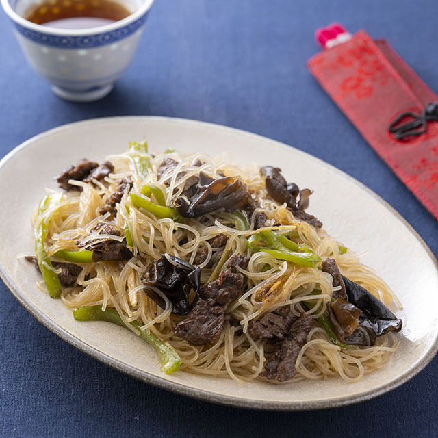 牛肉とピーマンの焼きビーフン
