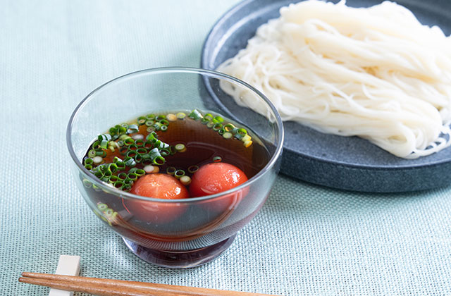 冷凍ミニトマト・冷凍ミニトマトのつゆとそうめん