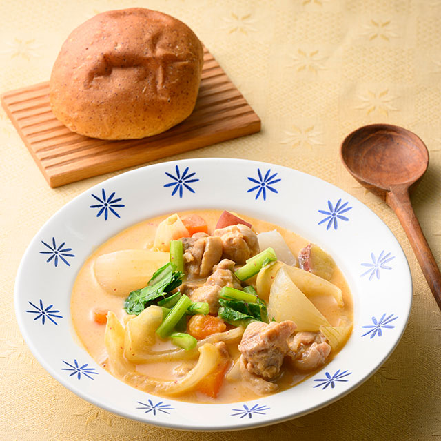 野菜のうまみたっぷりチキンシチュー
