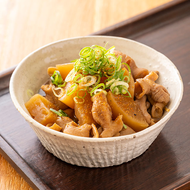 大根ともつのやわらか煮込み