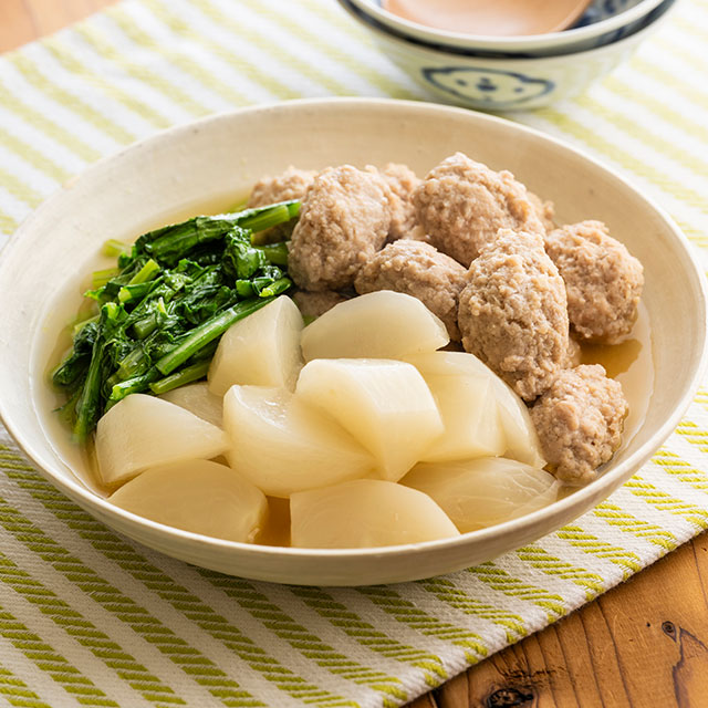 つくねとかぶのうま塩煮