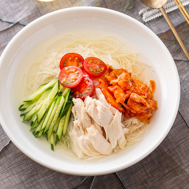 鶏だし冷麺