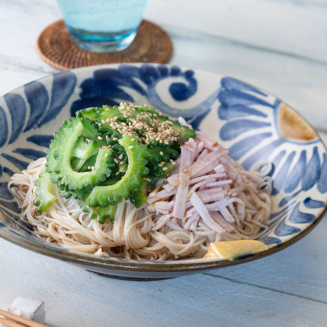 ゴーヤの冷やし中華そうめん
