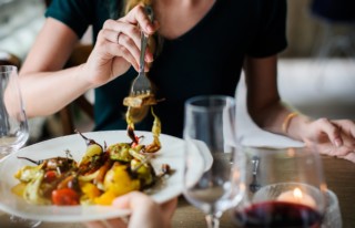 「夫を家事の貴重な戦力に!」料理教室に通う男たちと妻たちの本音のホンネ